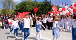 Kırklareli’nde 23 Nisan Ulusal Egemenlik ve Çocuk Bayramını büyük bir coşku ile kutlandı