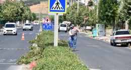 “LÜLEBURGAZ’DA GÜVENLİ SÜRÜŞ İÇİN ORTA REFÜJ TEMİZLİĞİ”