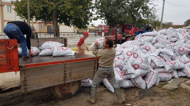 BABAESKİ’DE KÖMÜR YARDIMI