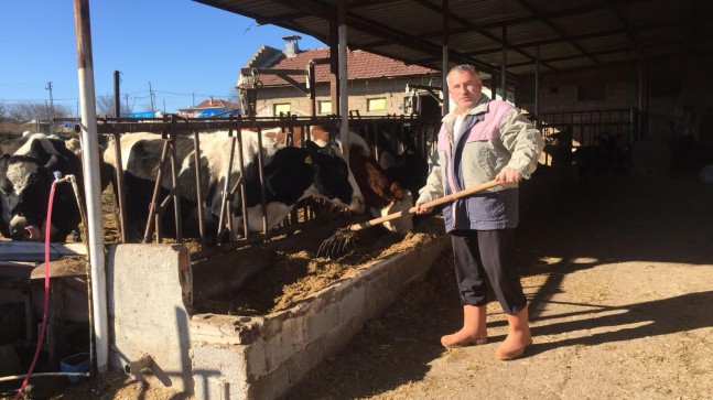 “Ulusal Süt Konseyi’nin ve süt sanayicimizin üreticimizi kollaması koruması lazımdır”