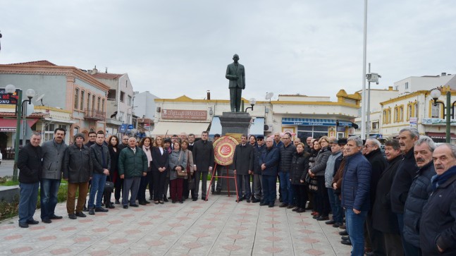 CHP İSMET İNÖNÜ’YÜ ANDI