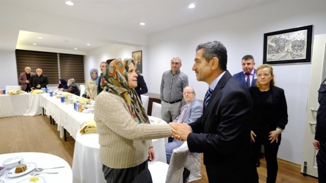 Kırklareli Valiliğinden polislere iftar programı