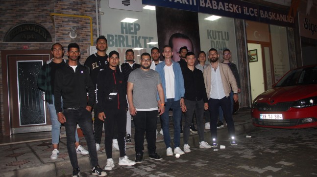 Toplantıda Ülkü Ocakları Gençliği AK Parti Gençlik Kollarının misafiri oldu