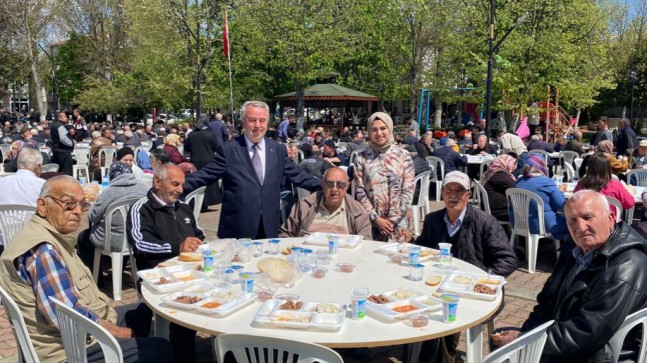 Huzurevi sakinleri yağmur duasına katıldı