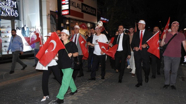 Lüleburgaz’da 15 Temmuz Demokrasi ve Milli Birlik Günü Anma Programı