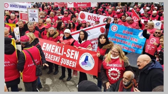 DİSK Emekli Sen Babaeski Şubesi Büyük Emekli Mitingine  katıldı