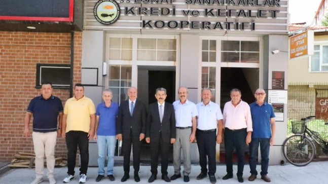 Kırklareli Valisi Birol Ekici, Esnaf Sanatkarlar Kredi ve Kefalet Kooperatifi’ni Ziyaret Etti