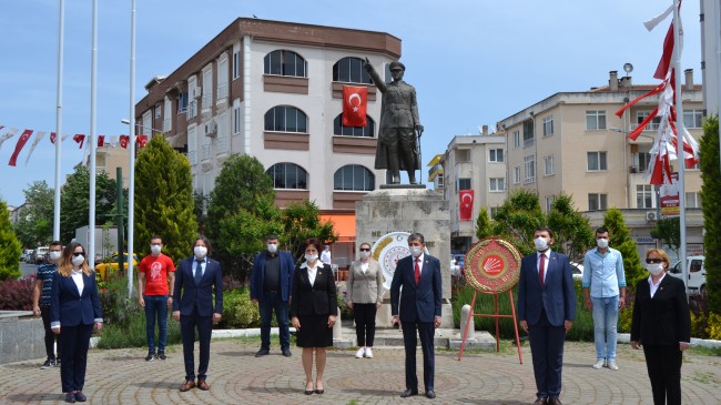 “19 Mayıs bağımsızlığımızın nişanesidir”