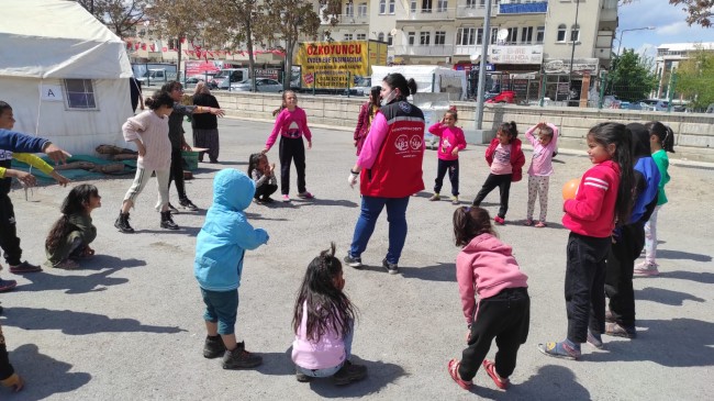 Kırklareli’nden giden ekipler psikososyal desteğe devam ediyor