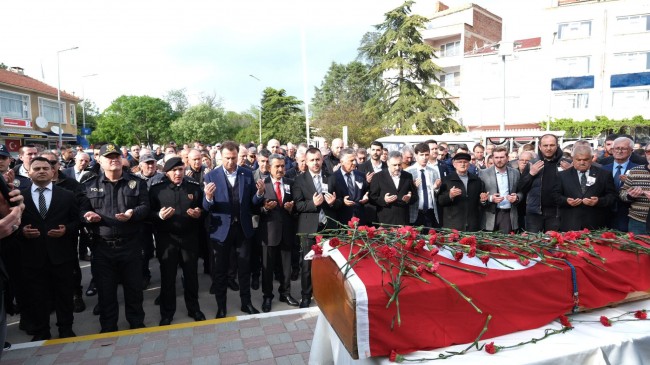 Pehlivanköy Belediye Başkanı Hüseyin Açıkel son yolculuğuna uğurlandı