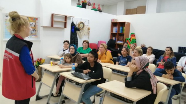 “Aile içi iletişim ve Çatışma Çözme Becerileri” semineri gerçekleştirildi