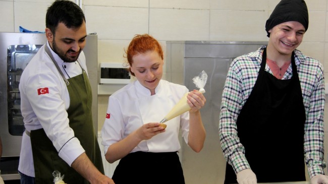 Alman pastası atölyesi gerçekleştirildi