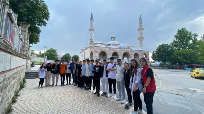 Kırklarelili gençler Edirne’yi gezdiler