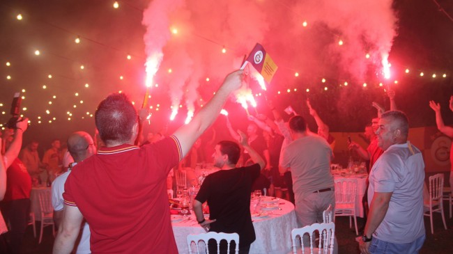 Babaeskili Galatasaraylılar şampiyonluğu coşkuyla kutladı
