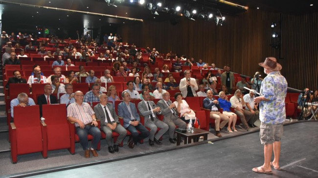 PROF. DR. ŞENER ÜŞÜMEZSOY ‘TRAKYA’DA DEPREM RİSKİ’ KONFERANSI İLE TEKİRDAĞLILARI BİLGİLENDİRDİ