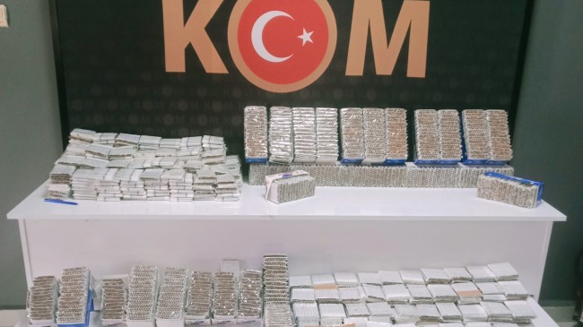 3 kilogram faturasız ve bandrolsüz açık kıyılmış tütün  ele geçirildi