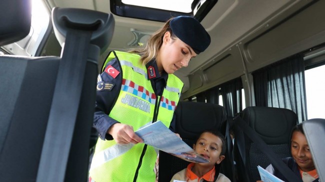 Trafik denetimleri ve bilgilendirme faaliyetleri devam ediyor