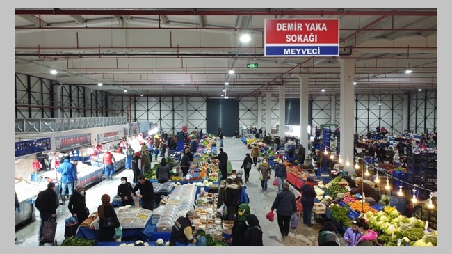 Fuar haftası nedeniyle halk pazarının günü değişti