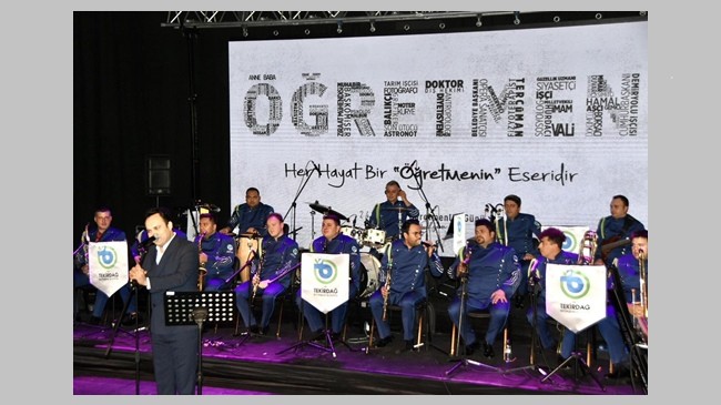 BÜYÜKŞEHİR BELEDİYESİ KENT ORKESTRASI’NDAN ÖĞRETMENLER İÇİN ANLAMLI KONSER