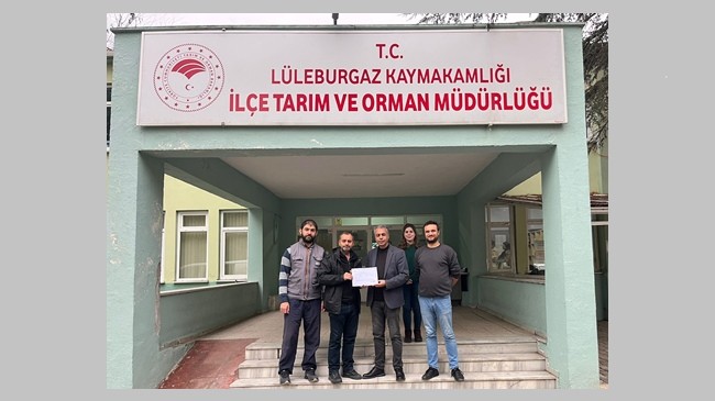 Belgesi Müdür Sağdıç tarafından takdim edildi