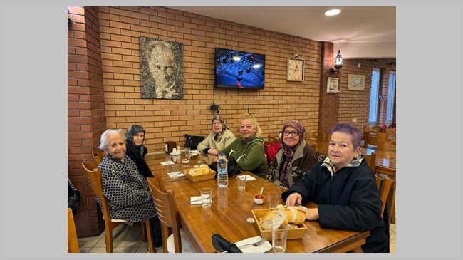 Ahmetbey’de yemek organizasyonuna katıldılar