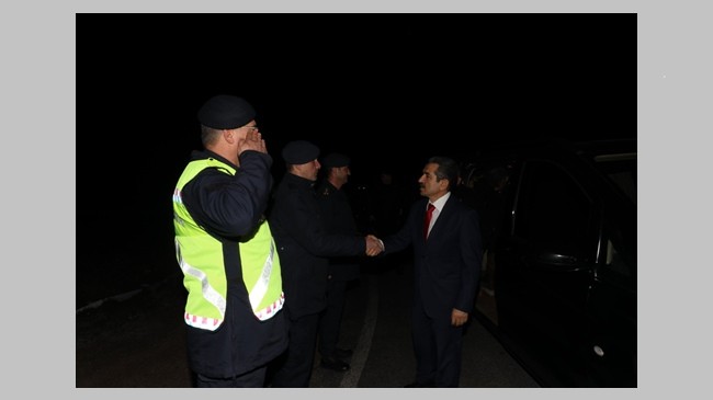 Kırklareli Valisi Birol Ekici, yeni yıl öncesi görev yapan personeli ziyaret etti